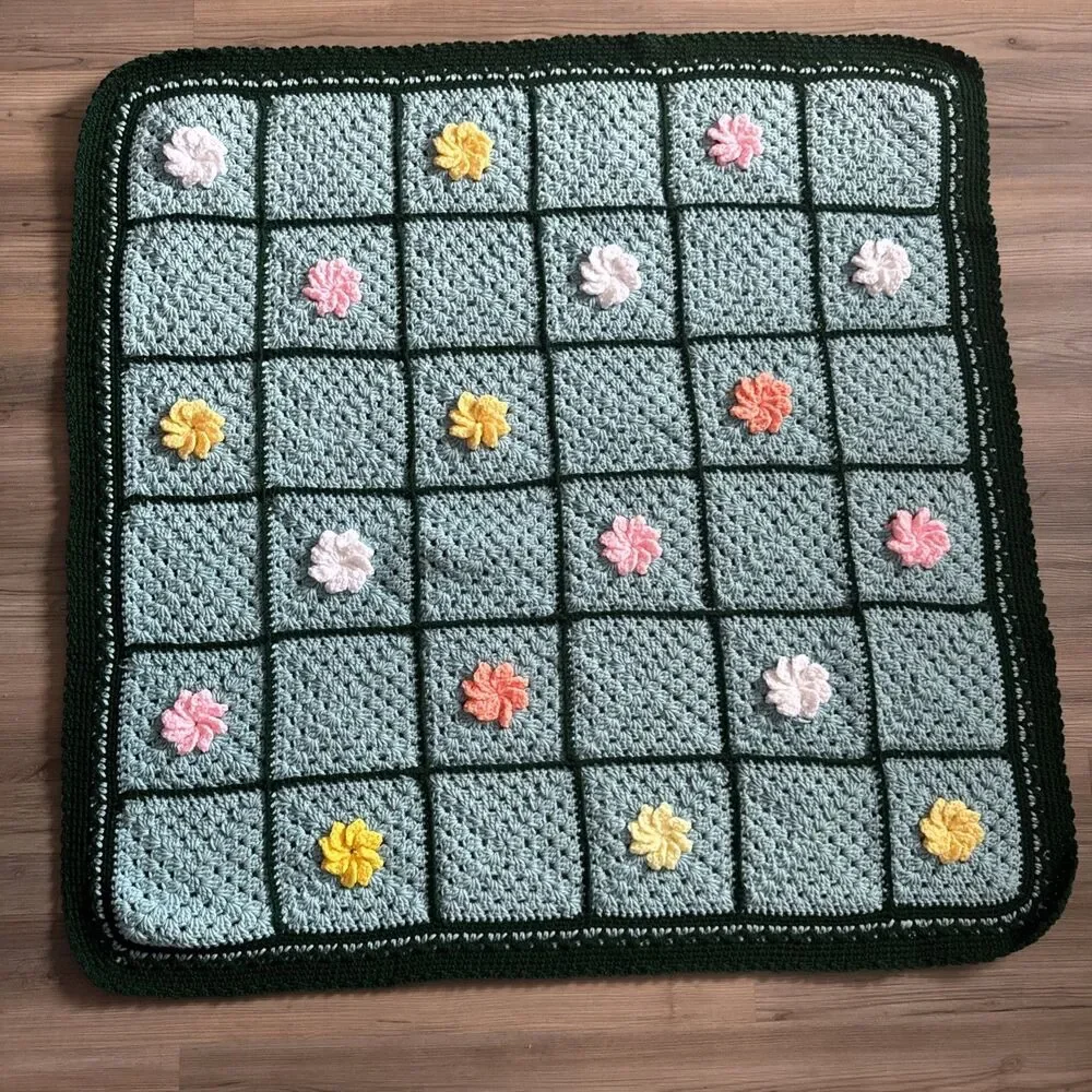 VNTG Crochet Granny Square Afghan Blanket 3D Flower Blue Green Retro Handmade